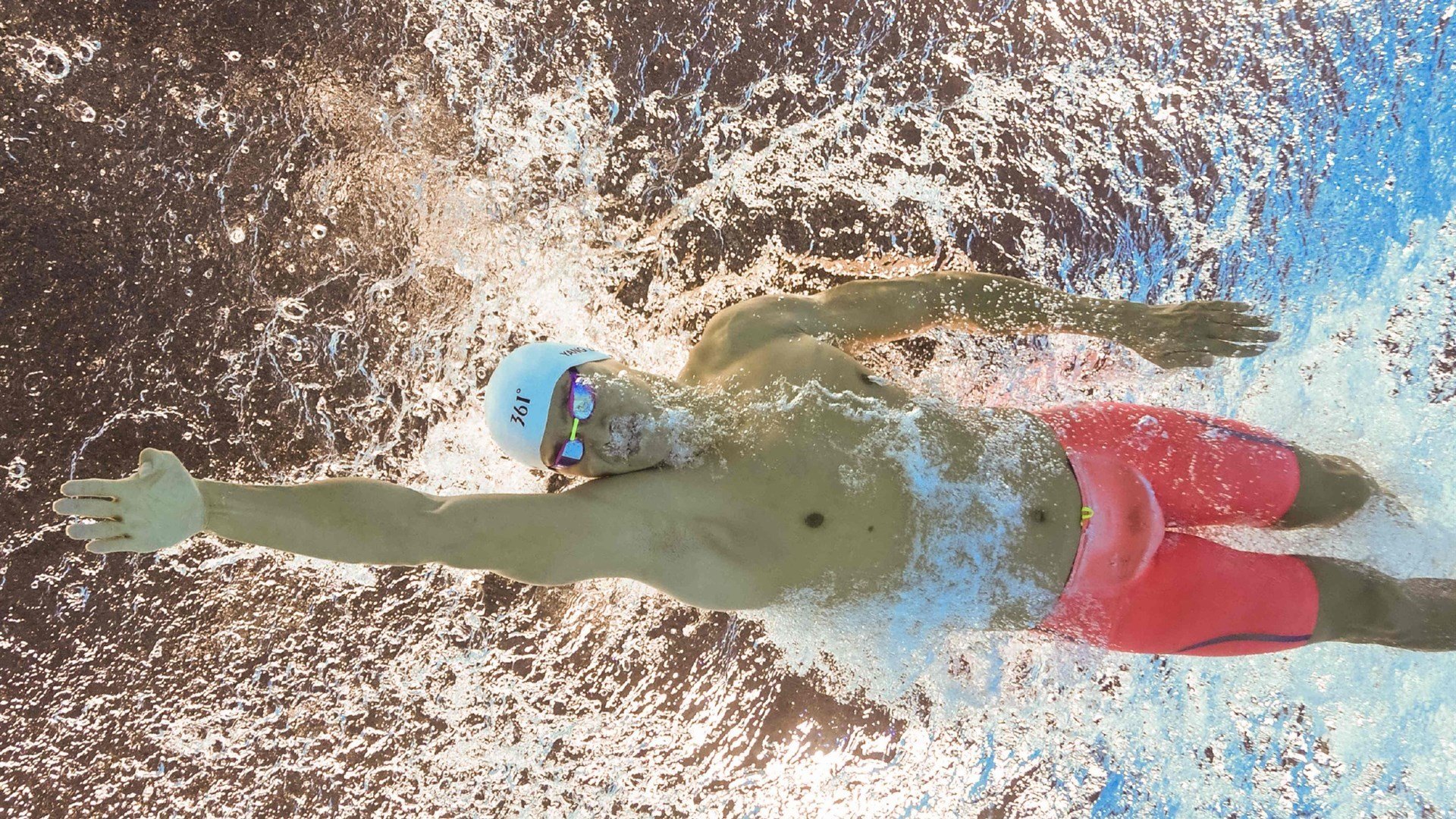 布克，那个被遗忘的关键先生，如何用沉默击碎辽宁王朝？