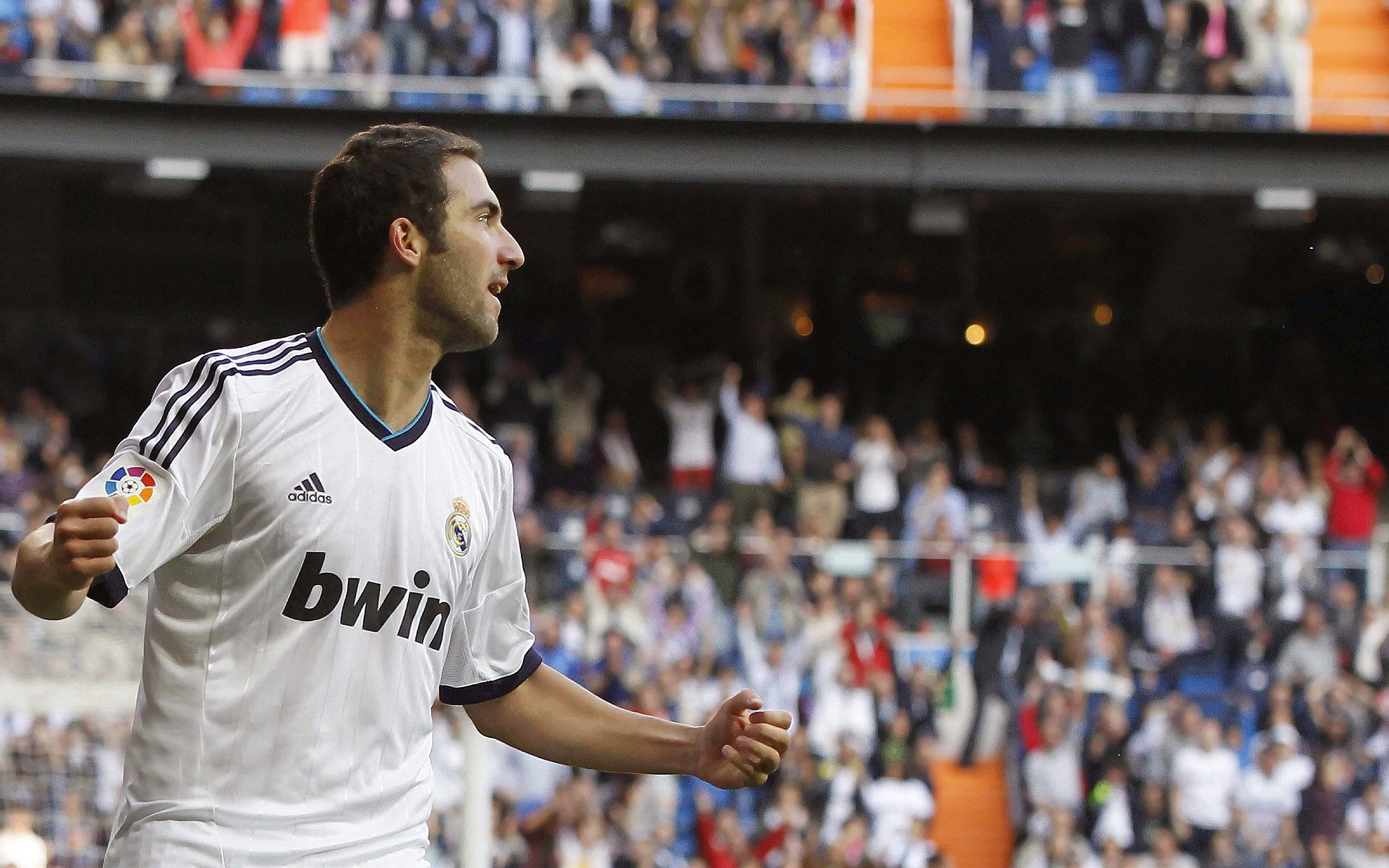 戈麦斯替补绝杀!莱比锡红牛补时逆转国际米兰,欧冠格局再添变数